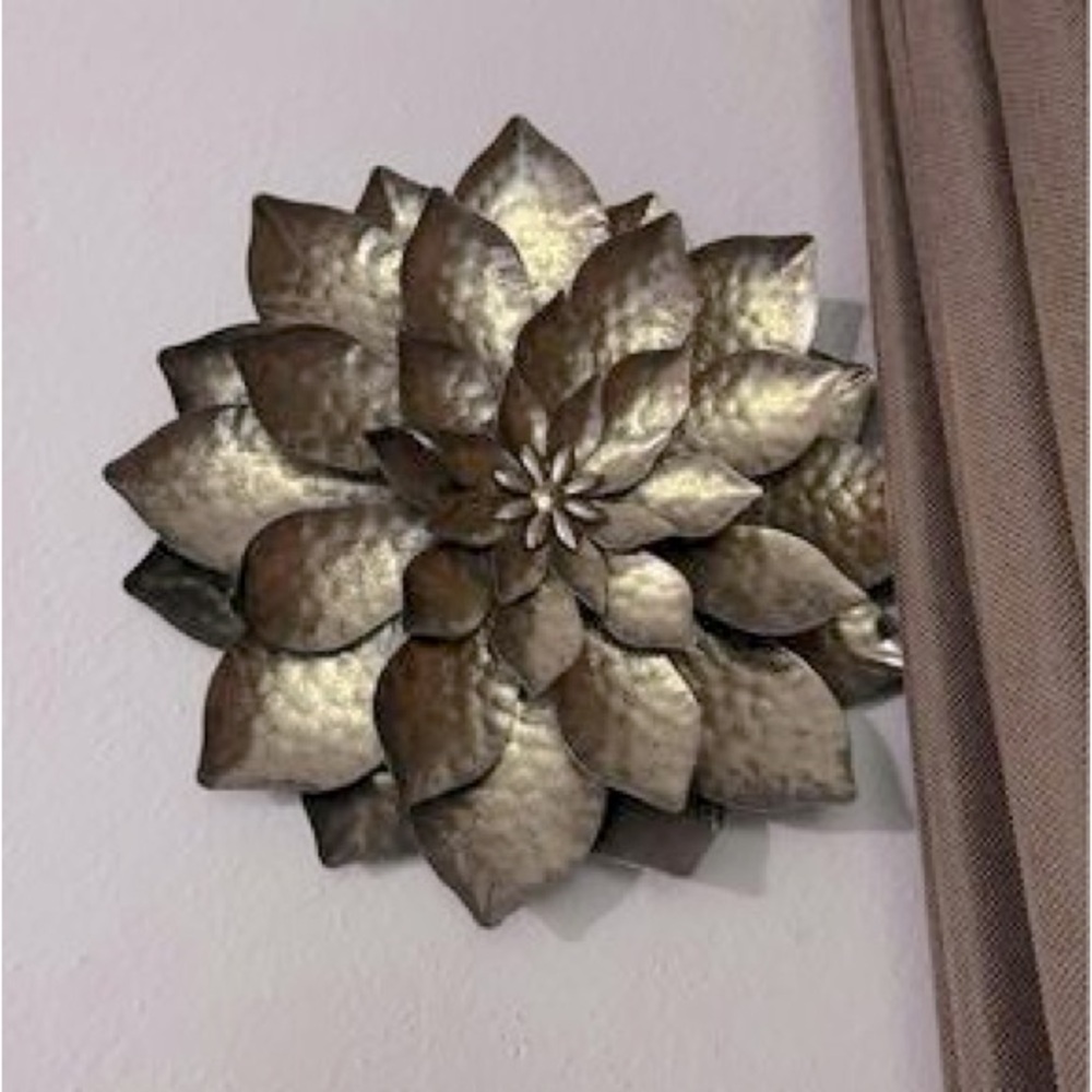 Gold Flower Wall Decoration